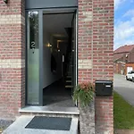 Charming In Roisin, 400 M² With Terrace