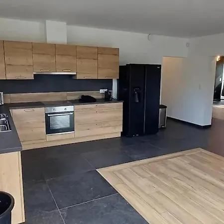 Charming Chalet In Roisin, 400 M² With Terrace *