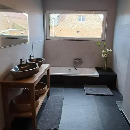 Charming Chalet In Roisin, 400 M² With Terrace