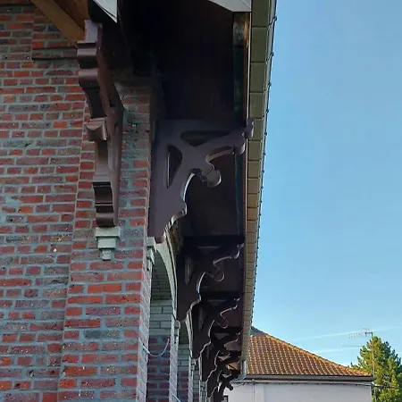 Chalet Charming Chalet In Roisin, 400 M² With Terrace