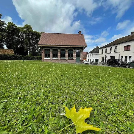 Charming In Roisin, 400 M² With Terrace Chalet Meaurain