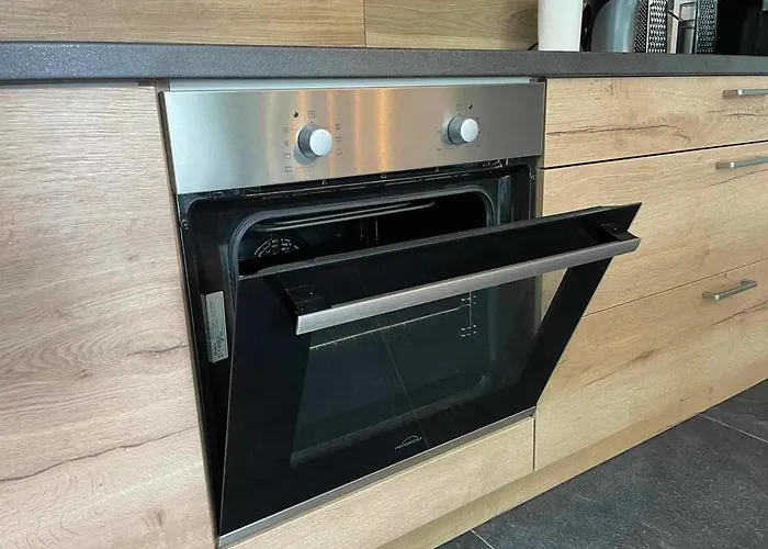 Charming In Roisin, 400 M² With Terrace