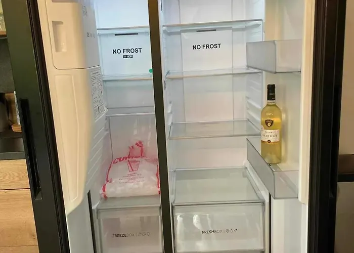 Charming In Roisin, 400 M² With Terrace