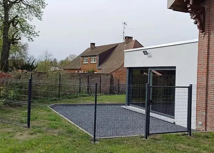 Charming In Roisin, 400 M² With Terrace Chalet *