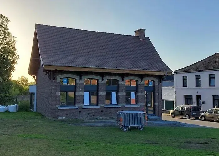 Chalet Charming In Roisin, 400 M² With Terrace Meaurain