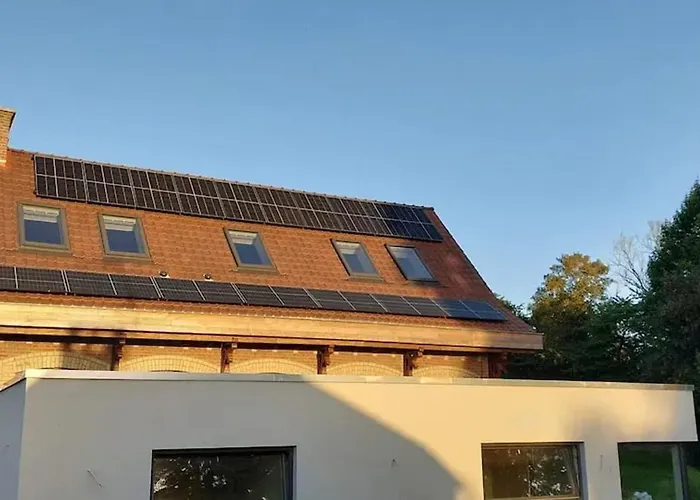 Charming In Roisin, 400 M² With Terrace