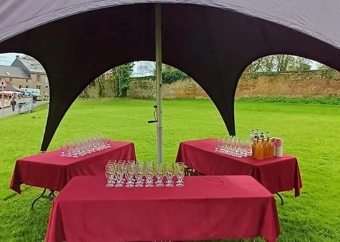 Chalet Charming In Roisin, 400 M² With Terrace